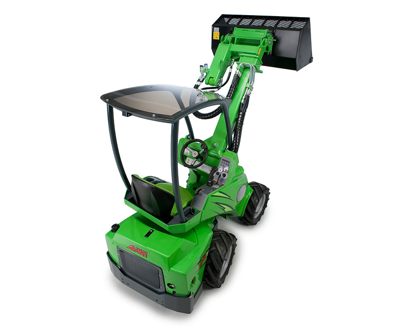 Our Family Tree Service Avant 400 Series Articulating Loader